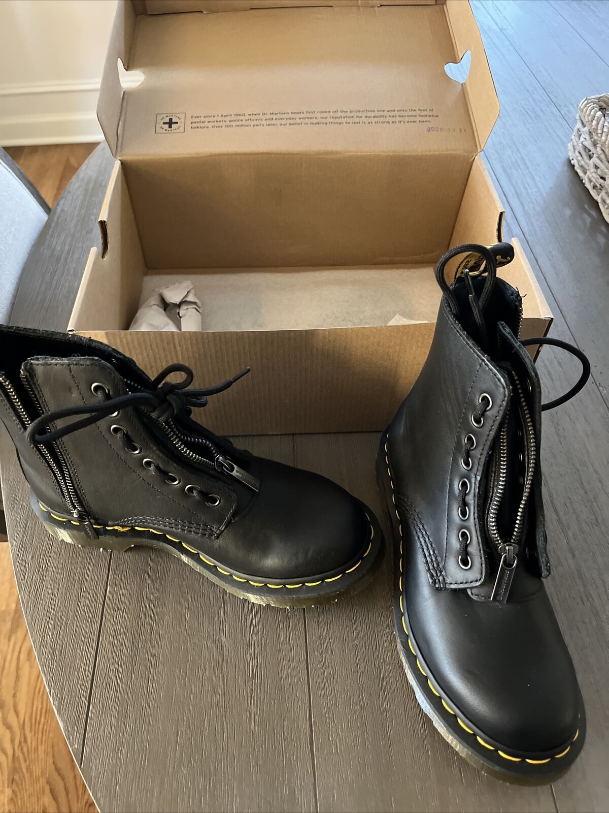 Dr Martens 1460 Pascal Womens Zip Leather Boot In Black US Size 6-NEW | eBay