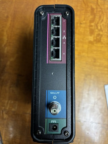 Motorola SBG6580 Surfboard DOCSIS 3.0 Cable Modem & WiFi Router w. 4 Lan Ports - Picture 5 of 14