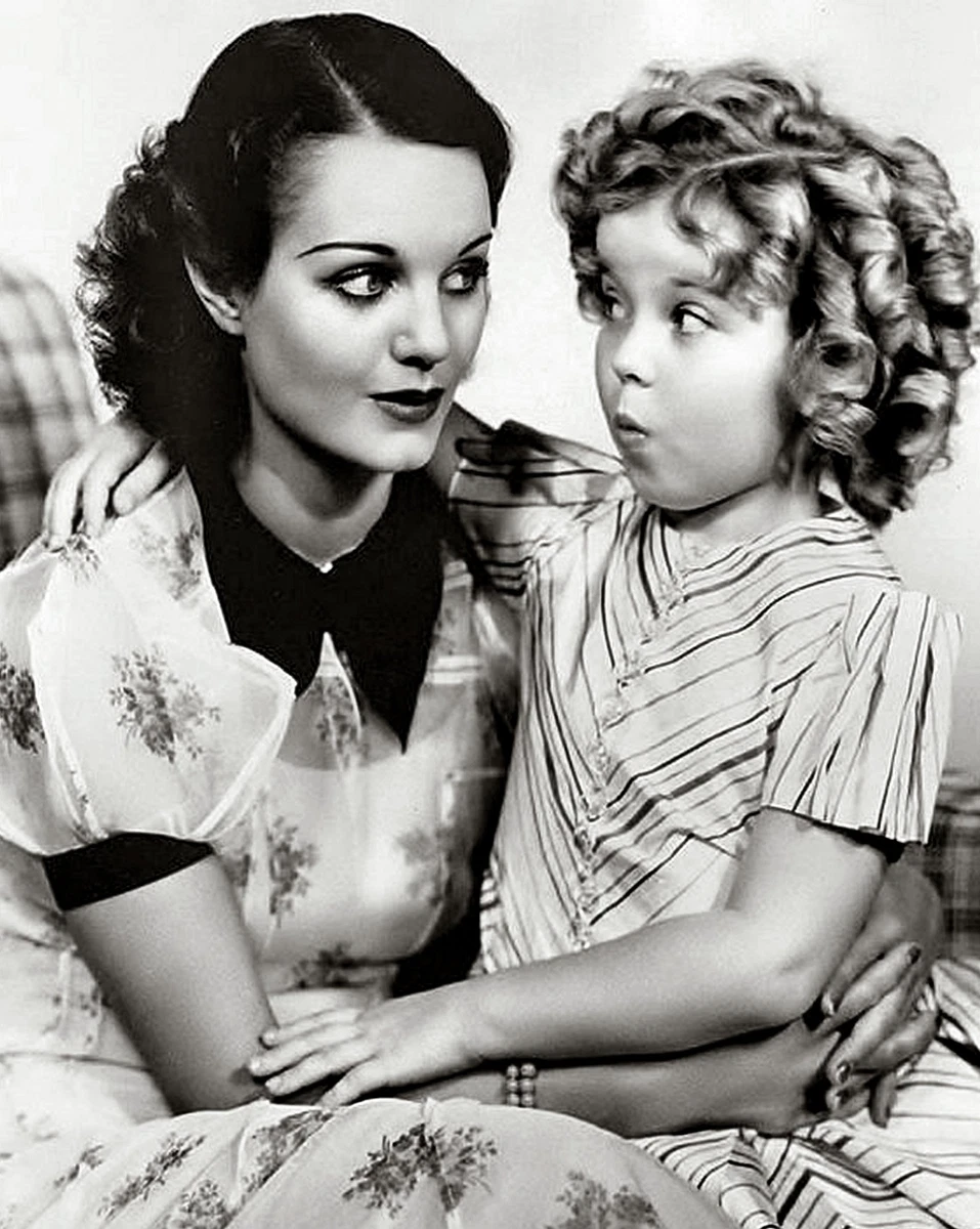 1935 ROCHELLE HUDSON & SHIRLEY TEMPLE in CURLY TOP Photo (204-c ) | eBay