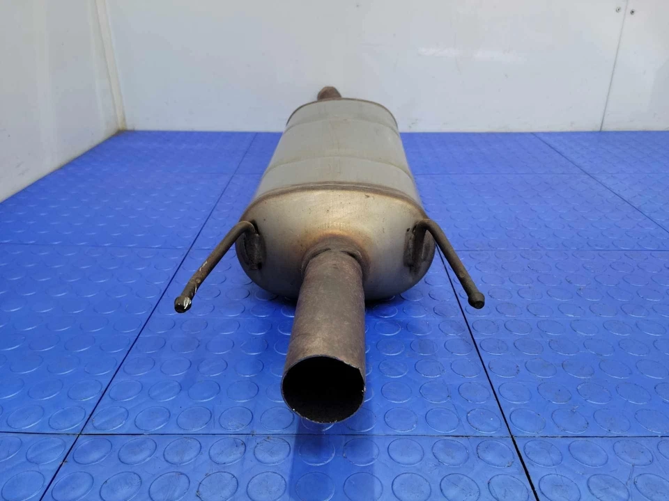 Silenciador de escape intermedio central Honda Ridgeline 2006-2008 OEM 18307SJCA01 Foto 2 de 4