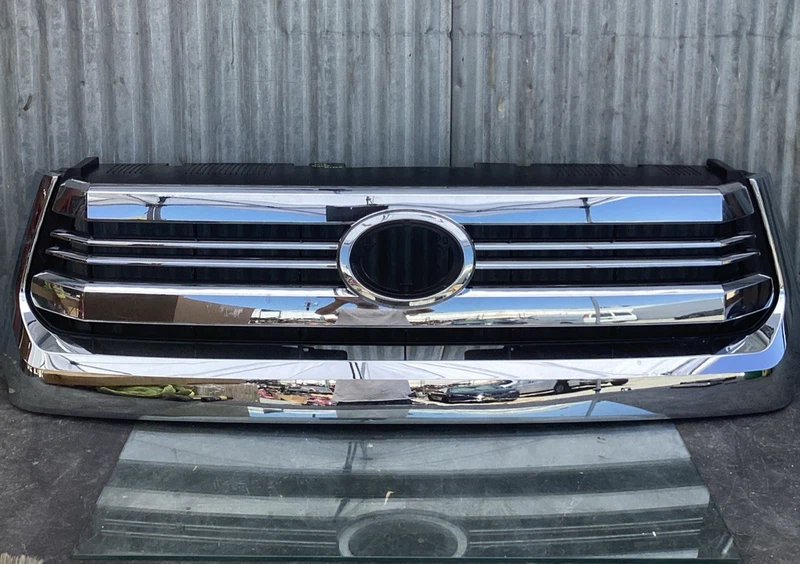 2014-2018 Toyota Tundra Front Upper Grille CAPA CERTIFIED 531000C280