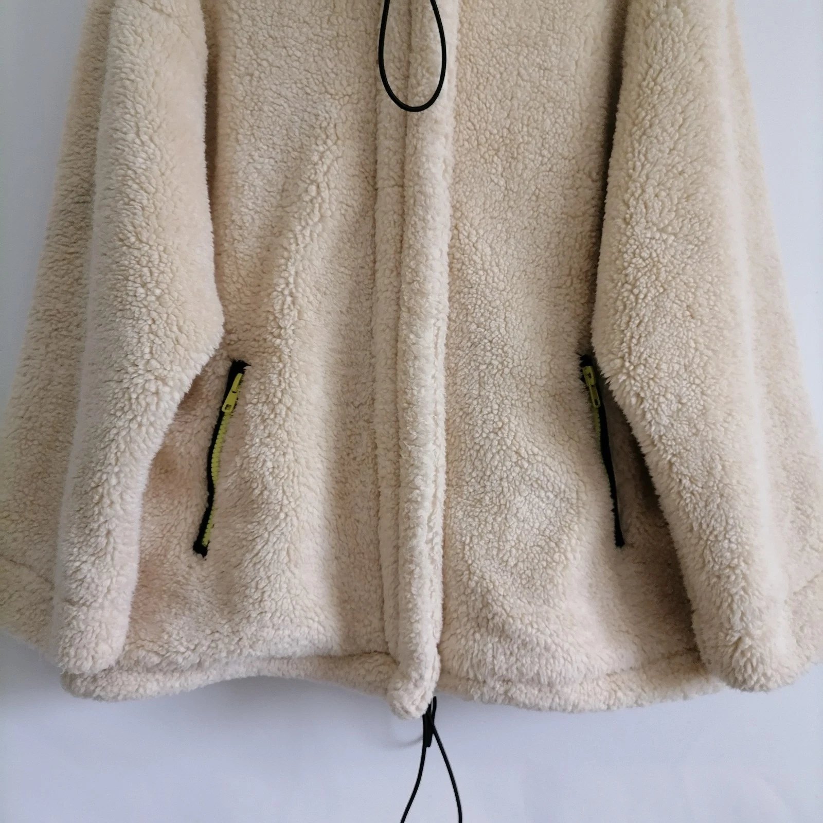 OFF WHITE Free People Felpa con Cappuccio e Zip Sherpa Donna Panna Spalla Goccia Morbida Pile Taglia M