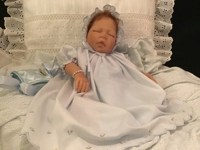 Lee Middleton Preemie Doll '' Kaitlin ''