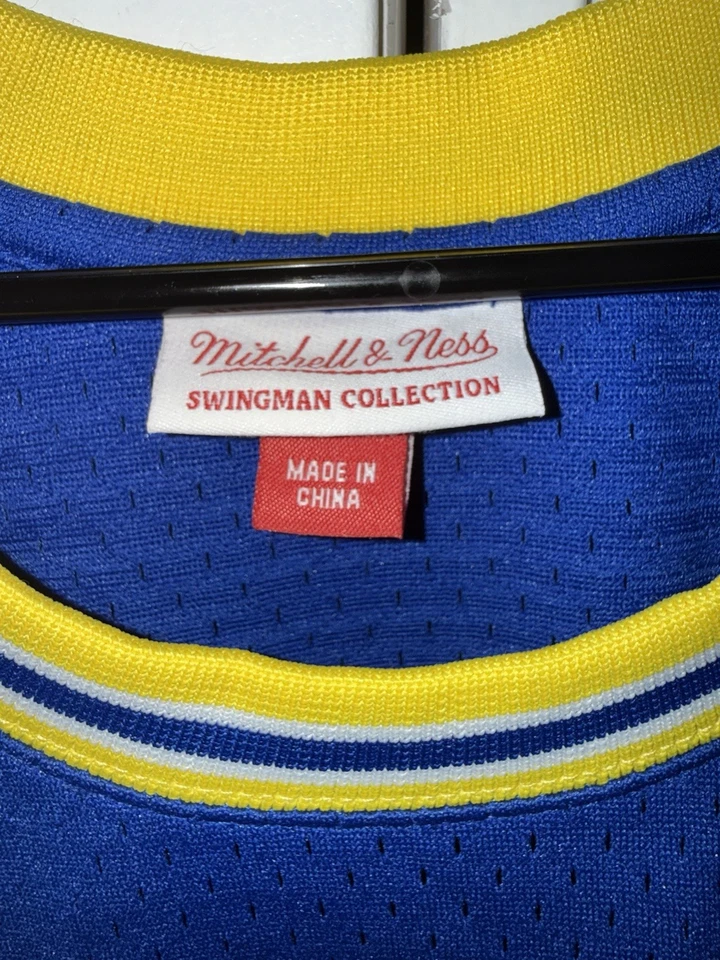 Camiseta Mitchell & Ness NBA 1993-94 Golden State Warriors Chris Webber 2XL Foto 4 de 4