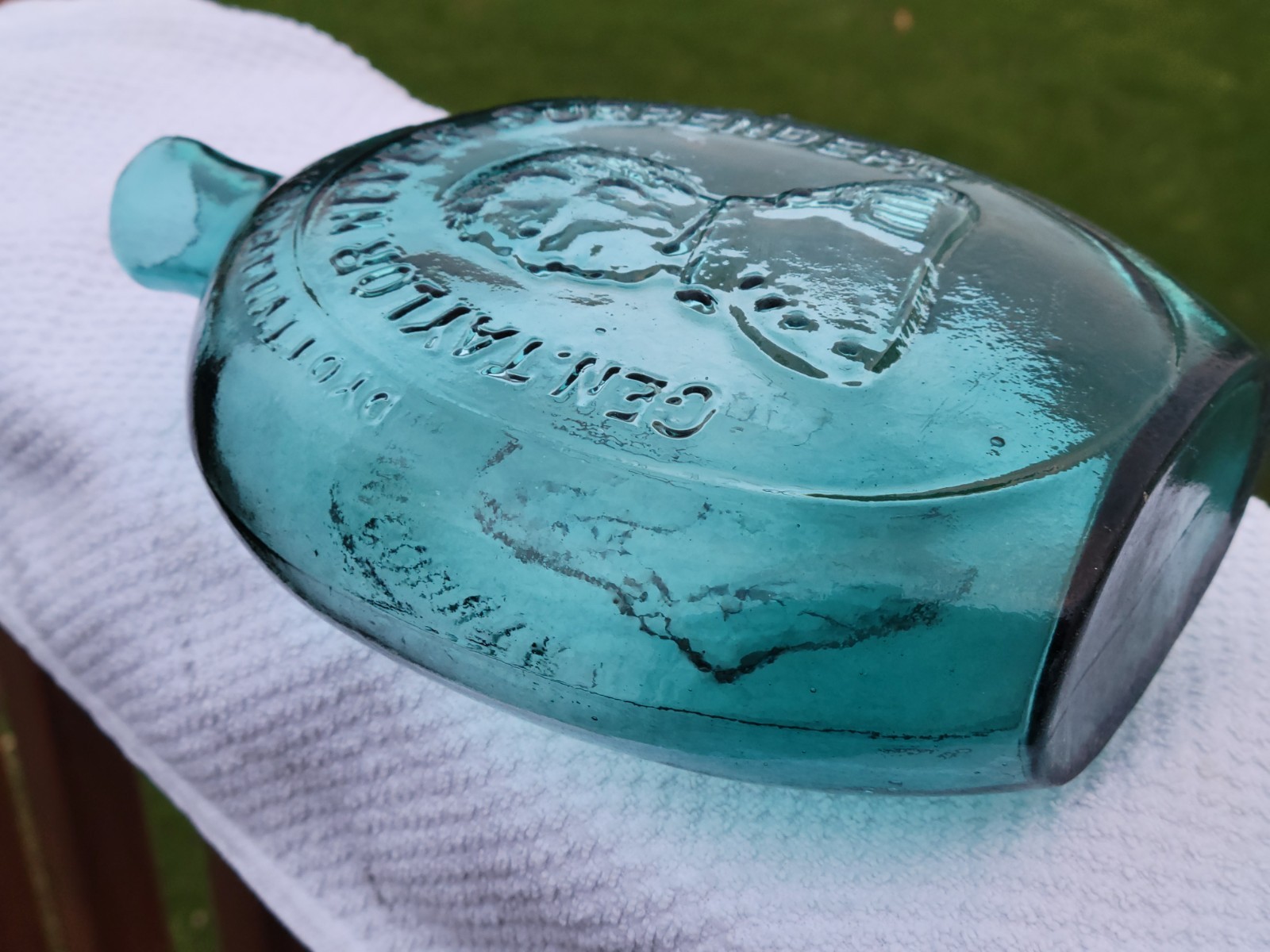 Old Rich Shaded Teal Dyottville Quart Washington Taylor Historical Flask Crisp