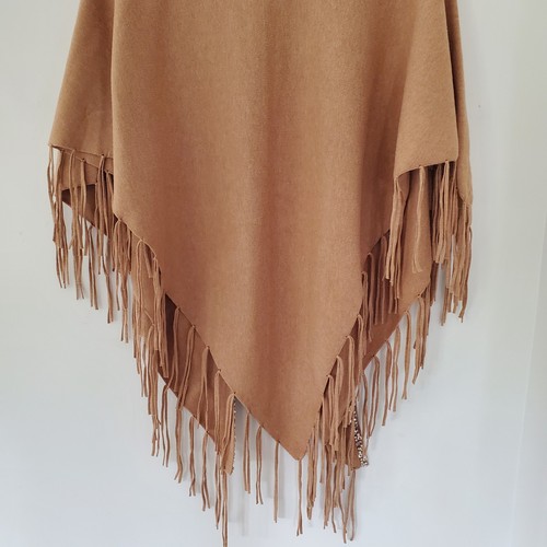 CHICO'S One Size Tan Knit Triangle Fringed Wrap Shawl Bling Embellish City Boho - Picture 10 of 12