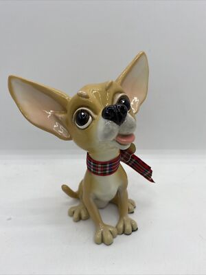 Little Paws - Pixie The Chihuahua Pets With Personality Ornament Decor Dog