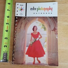 KODAK COLOR PHOTOGRAPHY OUTDOORS DATA BOOK E-75