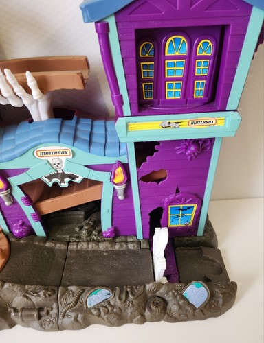 Matchbox 2003 Hero City Scooby Doo Haunted House Playset No Cars. Spooky Sounds - Picture 4 of 14