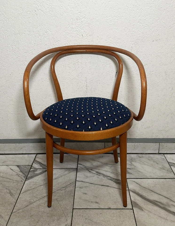 Ein Set 2 THONET 209 Wiener Kaffeehausstuhl Bugholz Klassiker Stuhl - Bild 3 von 4