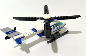 Retired &copy;2008 LEGO 7741 City Police Helicopter 100% Complete + Extras