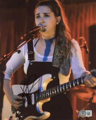 KATIE PRUITT SIGNED AUTOGRAPHED 8x10 PHOTO EXPECTATIONS VERY RARE BECKETT BAS