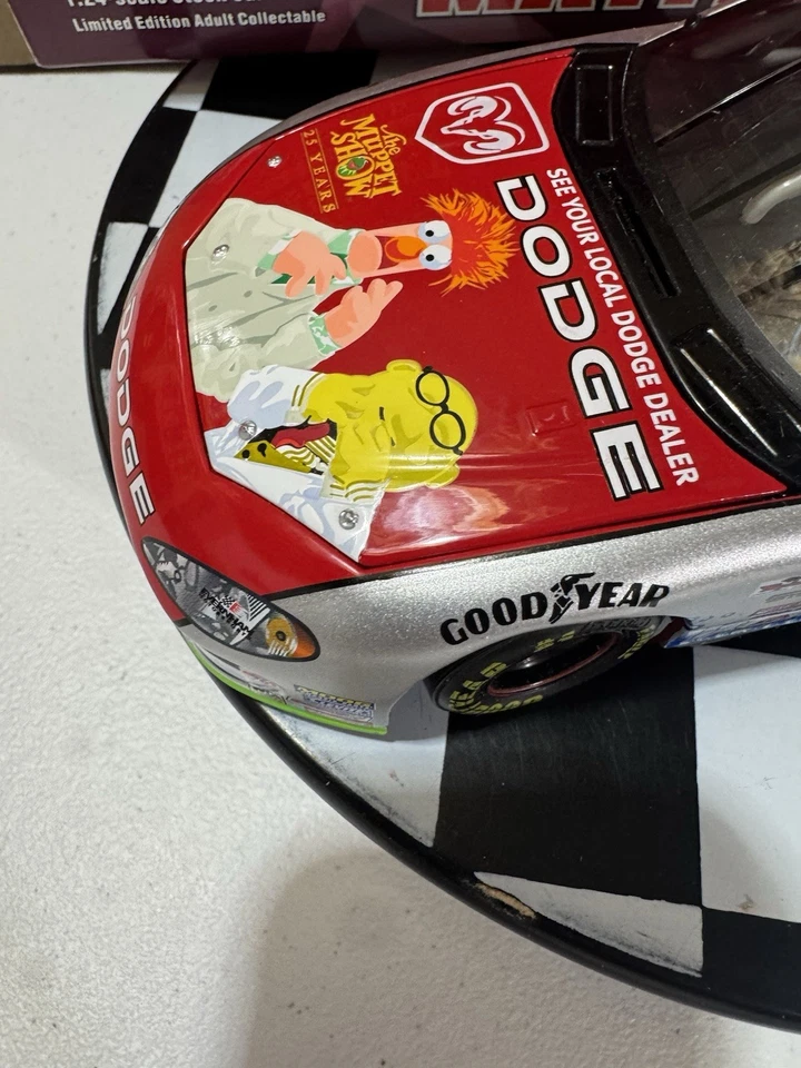 Jeremy Mayfield #19 Dodge Muppets 25th Anniversary 2002 1/24 Diecast - Image 3 of 4