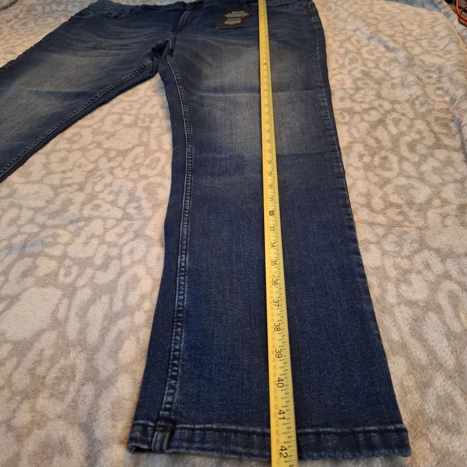 Kenneth Cole New York Men’s Jeans Size 44x32 – Dark Wash Denim New With Tags - Image 2 of 4