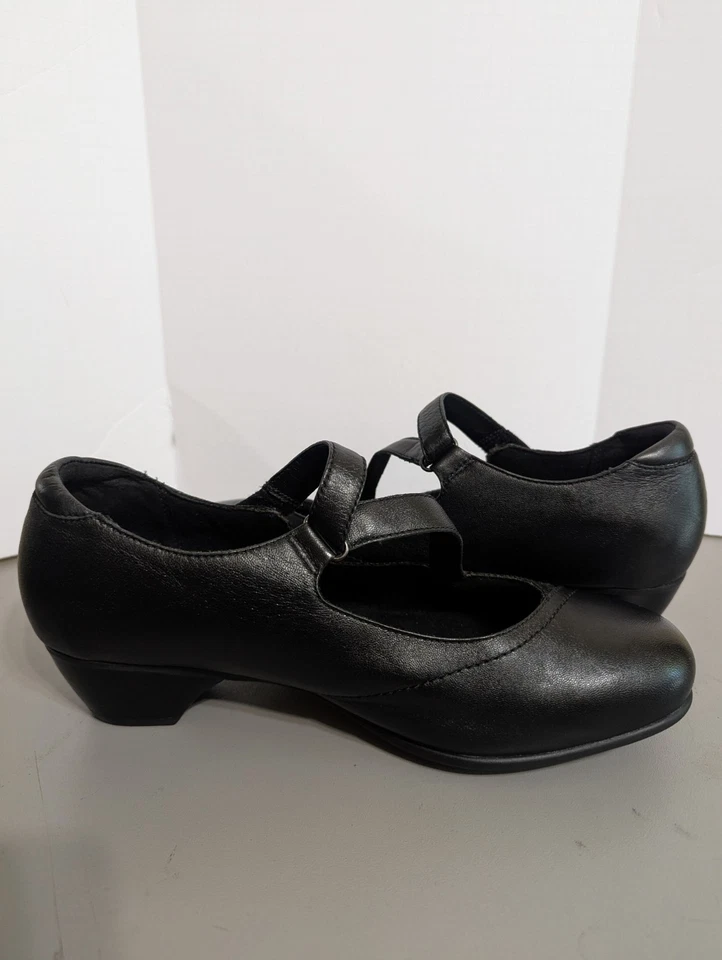 Zapatos de salón Aravon para mujer talla 11 EE Portia Mary Jane, negros. Foto 4 de 4