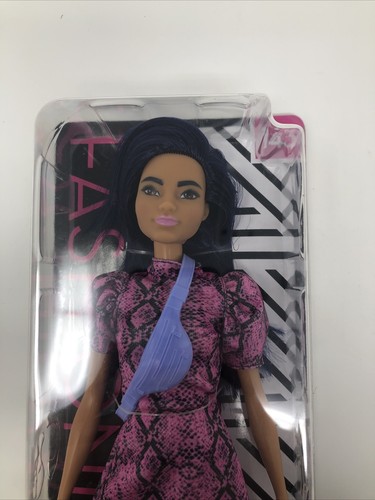 Barbie Fashionistas 2019 #143 - Picture 3 of 5