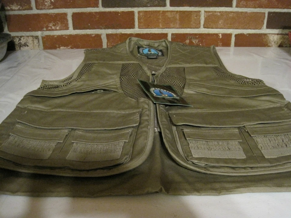 MASTER SPORTSMAN RUGGED OUTDOOR GEAR TAN VEST SIZE MEDIUM-REGULAR--NEW - Image 3 of 4
