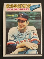 Top 1977 Baseball Cards to Collect 27