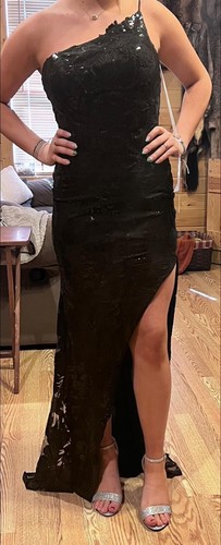 black prom dress and date