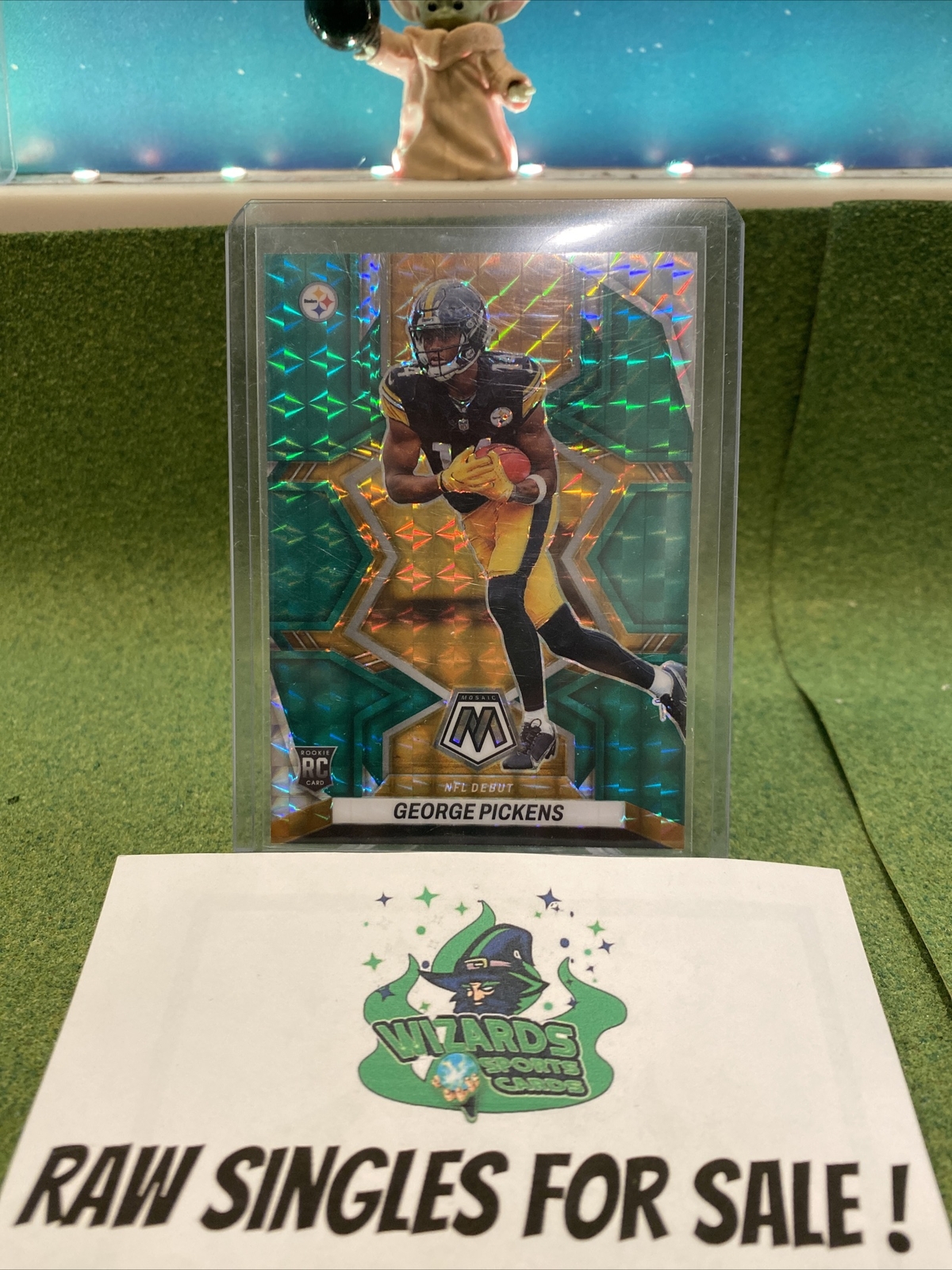 2022 Panini Mosaic - NFL Debut Green Mosaic Prizm #282 George Pickens (RC)