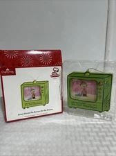 Peanuts Charlie Brown LINUS SHARES THE REASON FOR THE SEASON DAYSPRING ORNAMENT