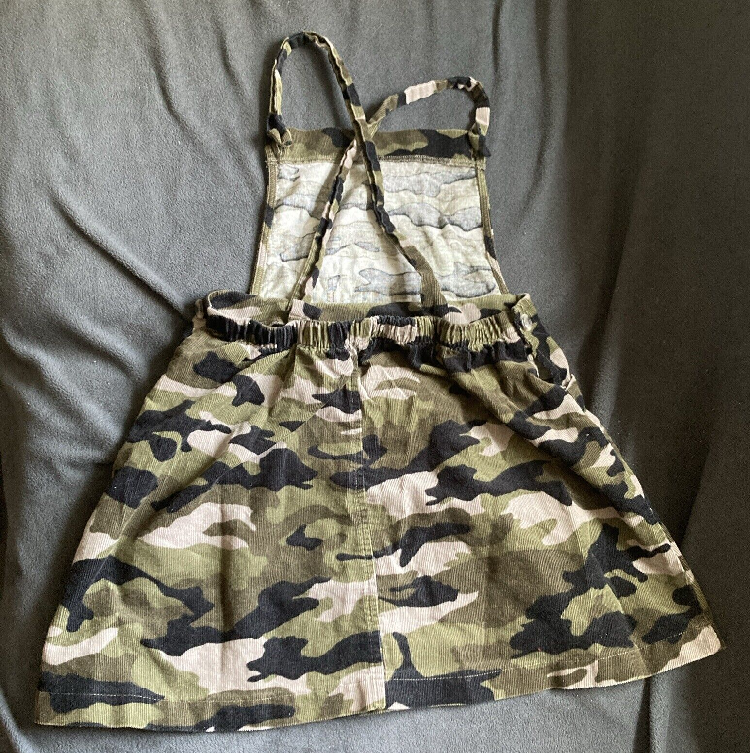 Picture 2 of 24