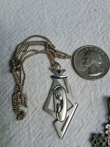 Vintage 925 Crucifix Virgin Mary gold tone 195 Steel Virgin Mary Jesus Crucifix - Picture 5 of 12