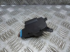 Volkswagen Multivan T5 2006 Air heater flap actuator motor 7L0907511AK BRC54197
