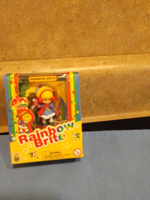 Christmas Edition Rainbow Brite 2.5" Figure, Chee Bee 40th Anniversary, NIB