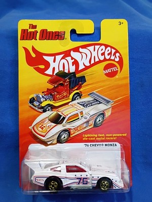 Hotwheels The Hot Ones 76 Chevy Monza