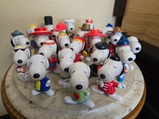McDonalds 1999 Around The World Snoopy 3" Figures 11 Pieces Preowned