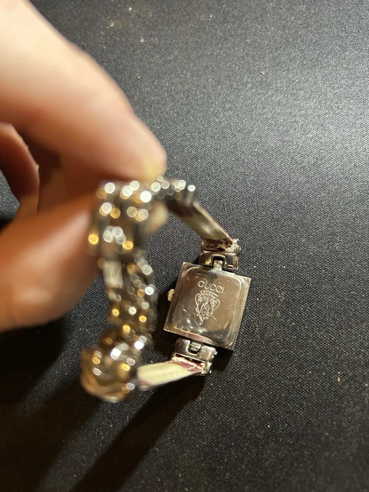 vintage gucci watch women - Image 3 of 4