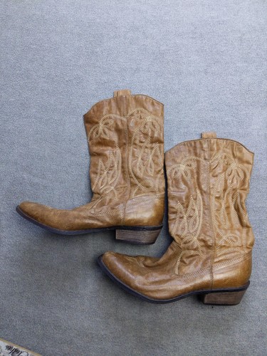 Coconuts Cowboy Boots Womens Size 7.5M Brown Western Embroidered Slip On Shoes