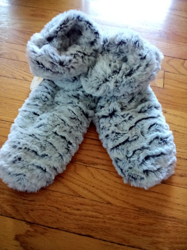 Slipper Booties One Pair Black And White Size S/M  (5-7), Faux Fur With Grippers