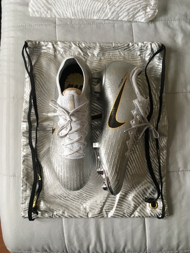 nike mercurial vapor golden touch