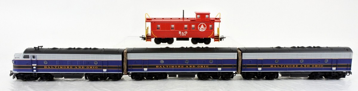 MARKLIN HO 37618 DIGITAL BALTIMORE & OHIO F7 ABB DIESEL MARKLIN HO 37618 DIGITAL BALTIMORE & OHIO F7 ABB DIESEL