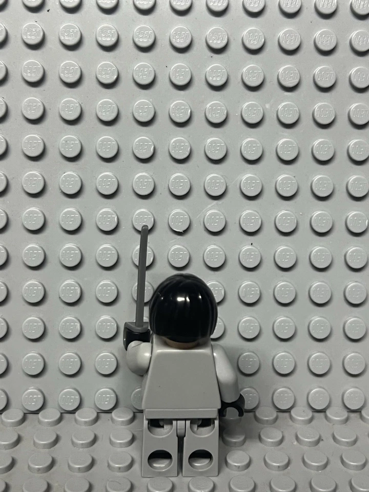 MINIFIGURA LEGO INDIANA JONES IRINA SPALKO Foto 3 de 4