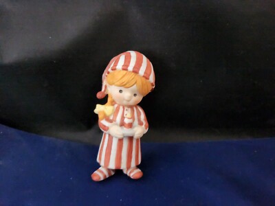 Enesco 1981 Country Cousins Katie With Candle Bedtime Figurine