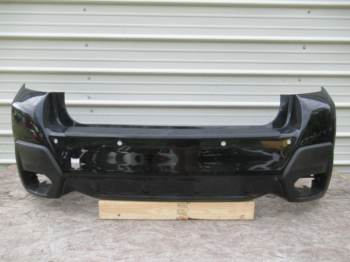 2018 2019 2020 SUBARU XV CROSSTREK REAR BUMPER COVER PANEL PLASTIC