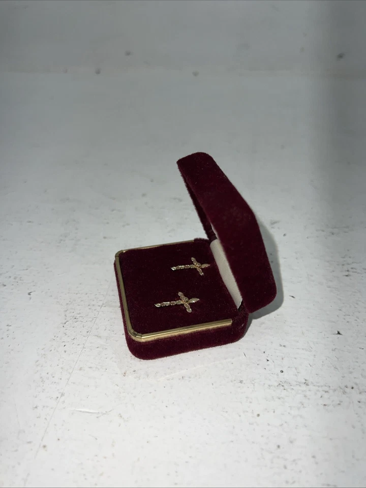 Nuevos pendientes cruzados pequeños con piedra Montana Plaversmiths para mujer. ER510Z A-65 Foto 4 de 4