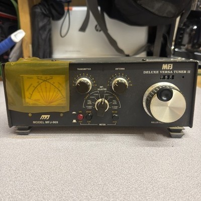 MFJ MFJ-969 ANTENNA TUNER DELUXE VERSA TUNER II