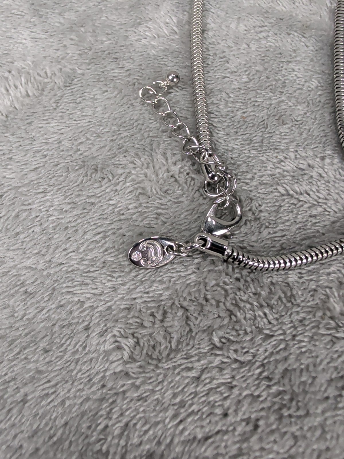 Charming Charlie Interlocking Double Loop Pendant… - image 5