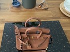 Foto 18 di 24