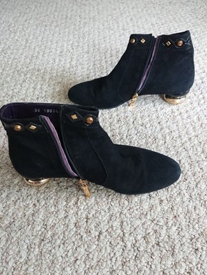 Roberto Botticelli Black Suede Ankle boots with Gold tone sculpted-heel size 8.5