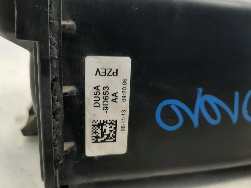 Bote de vapor de combustible Ford C-Max 13 14 15 FV6Z9D653B Foto 2 de 4