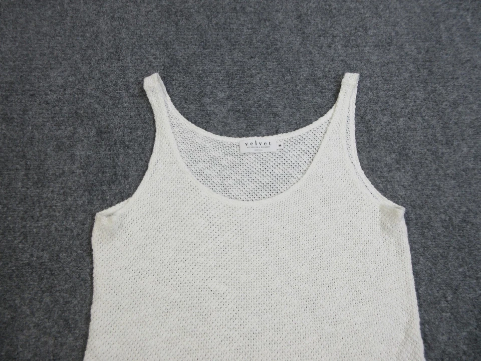 Camiseta sin mangas de terciopelo para mujer mediana blanca tejida sin mangas cuello redondo hecha en EE. UU. Capa Foto 3 de 4