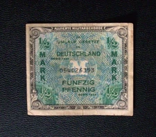 1944 1/2 Mark Allied Military Currency AMC Bank Note WW2 Germany P191