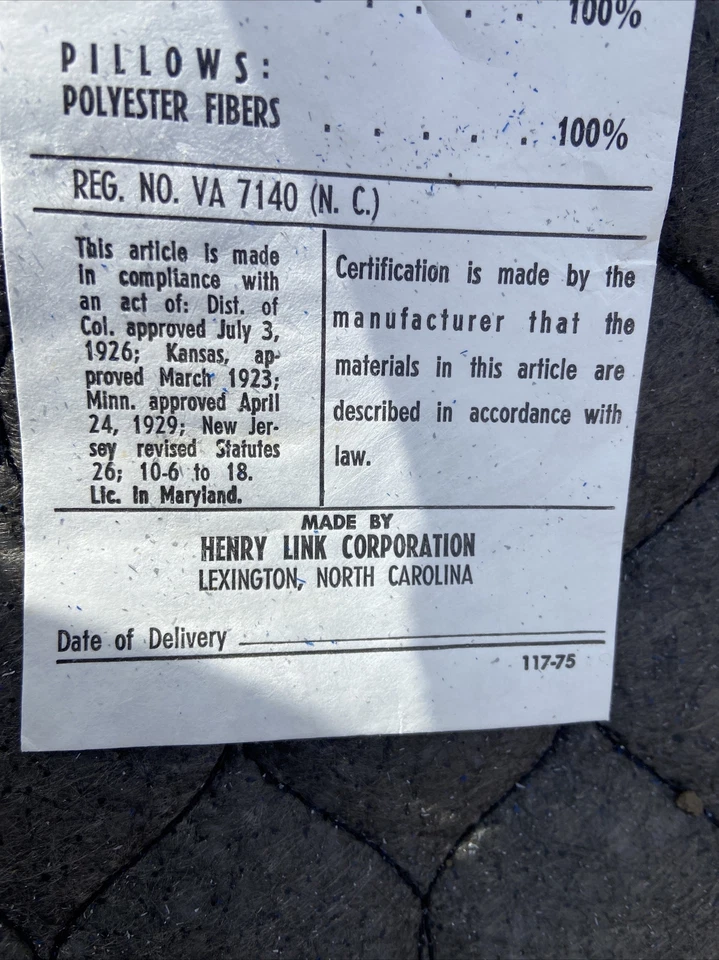 Par de sillas vintage de mimbre de ratán de Henry Link Foto 4 de 4