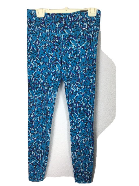 nike legendary tight fit leggings