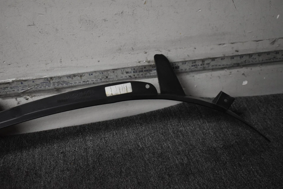 Land Rover Discovery 5 2017-2018 parte exterior lado derecho fabricante de equipos originales de fábrica Foto 3 de 4